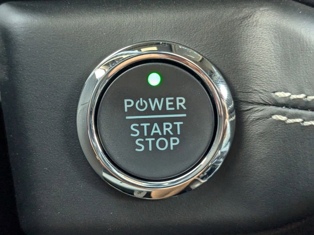 New 2025 Ford F150 Lightning Platinum image 32