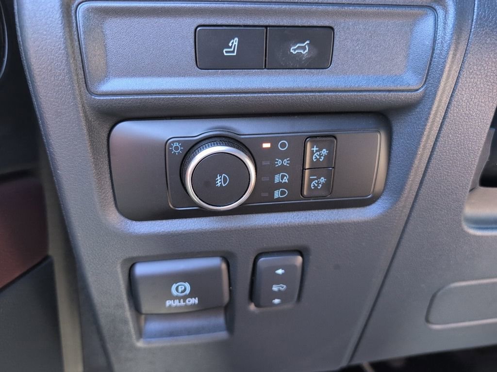 Certified 2023 Ford Expedition Limited image 27