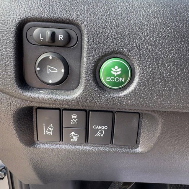 Certified 2025 Honda Ridgeline RTL image 28