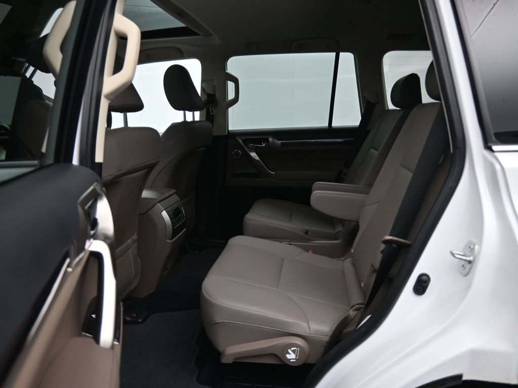 Used 2021 Lexus GX 460 Premium image 26