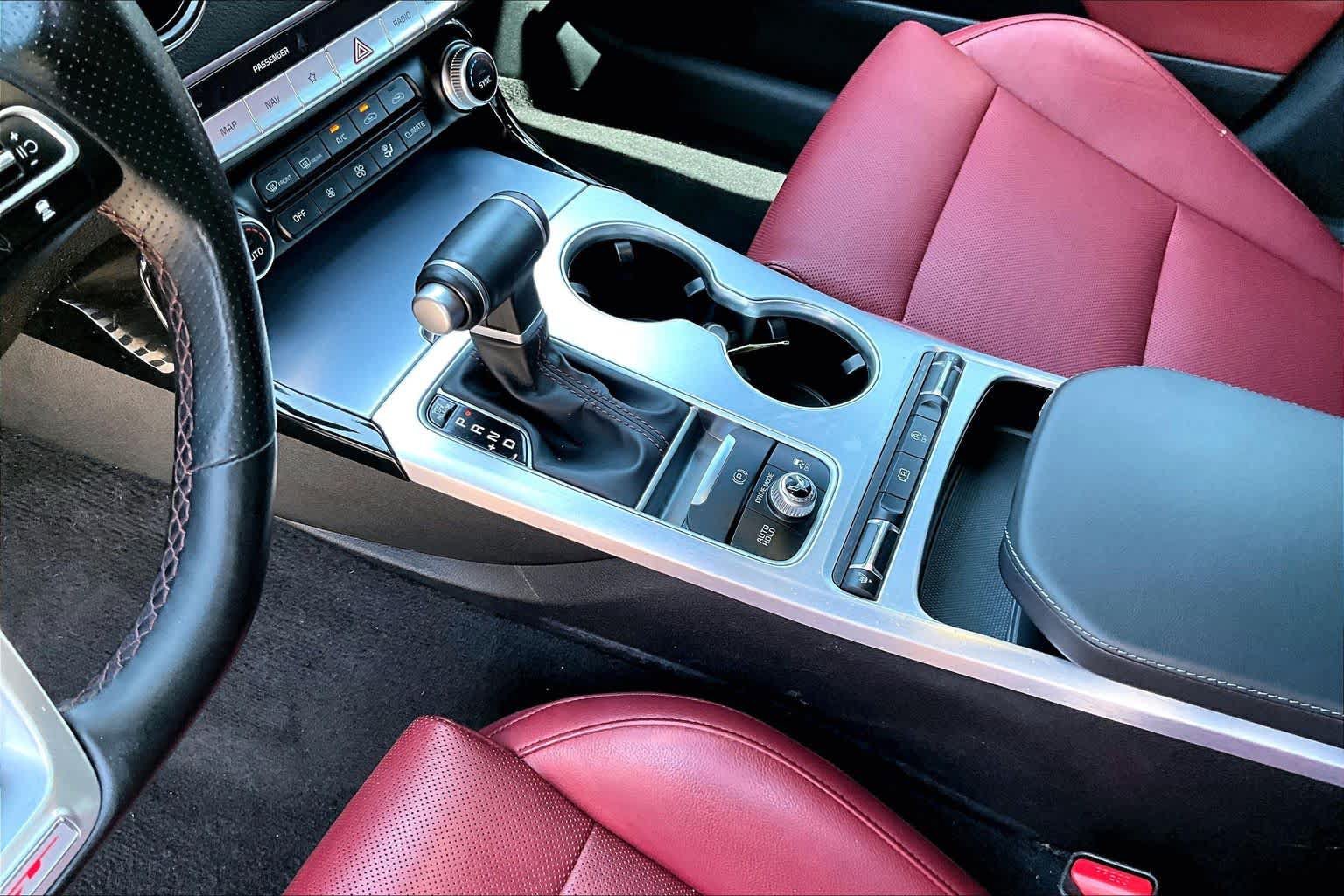 Used 2022 Kia Stinger GT1 w/ Red Interior Color Package RWD image 17