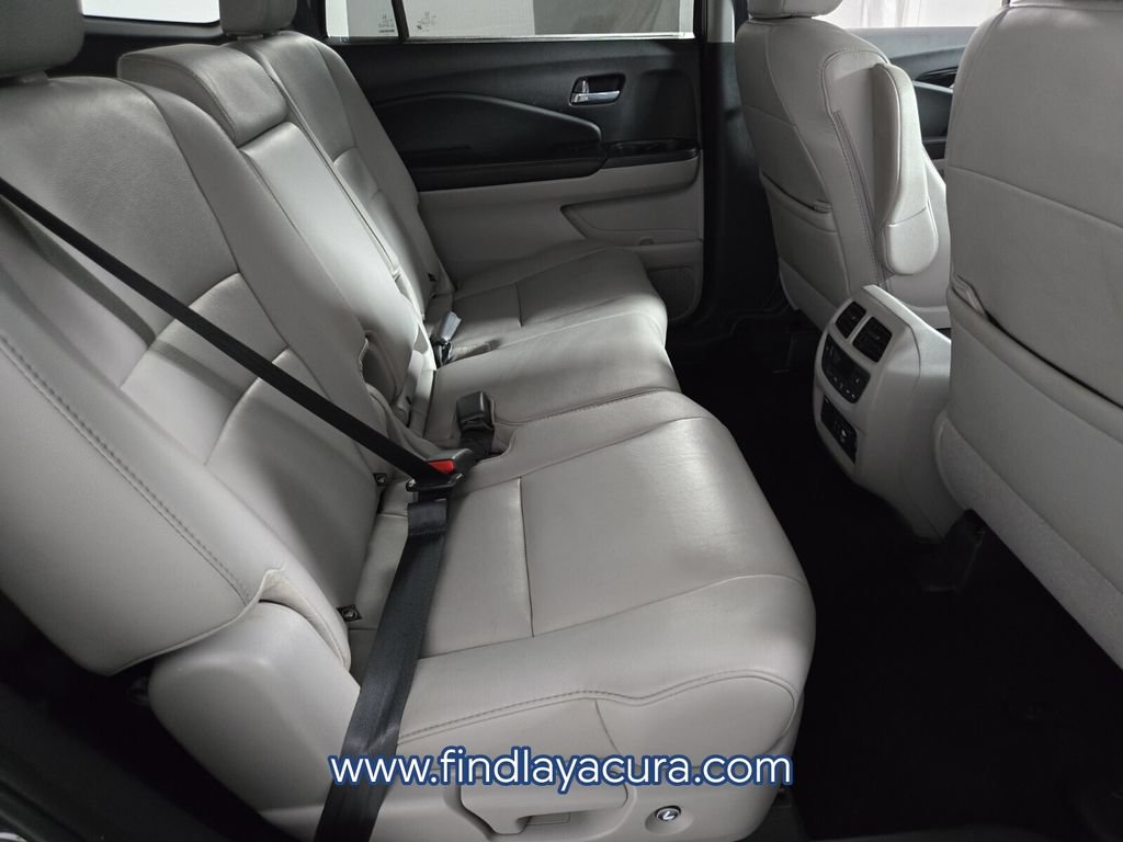 Used 2019 Honda Pilot Touring image 20