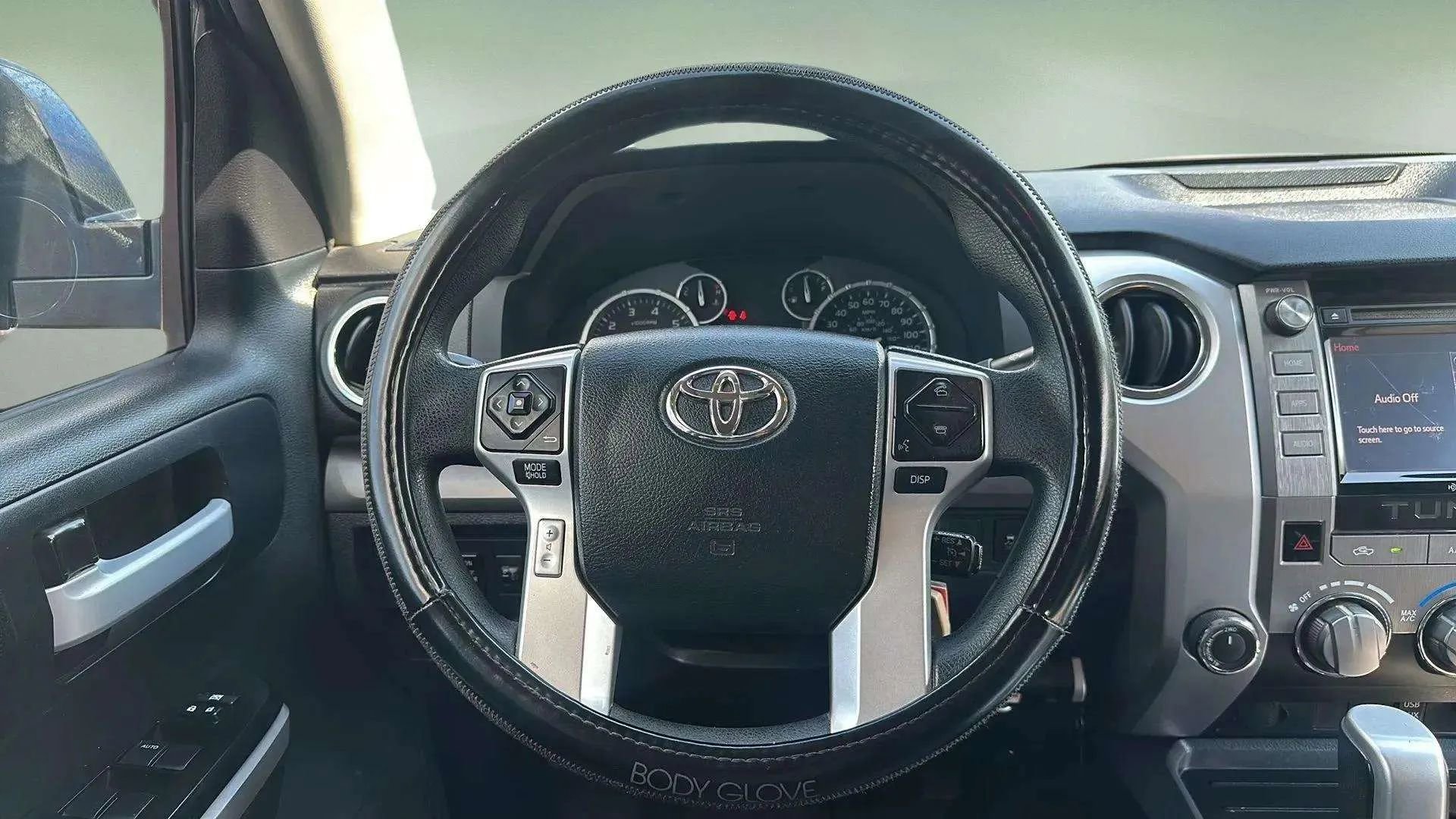 Used 2015 Toyota Tundra SR5 image 29