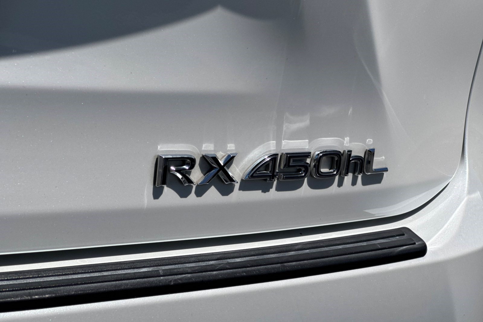 Certified 2022 Lexus RX 450hL AWD w/ Premium Package image 41