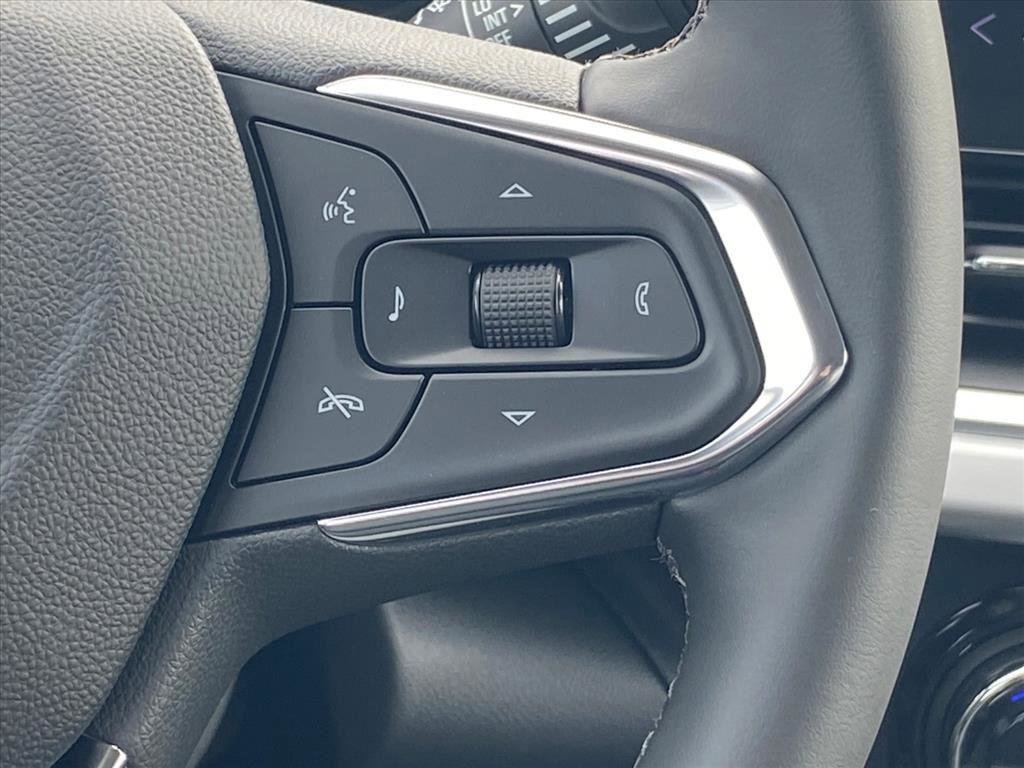 New 2026 Chevrolet Trax LT w/ Driver Confidence Package image 9