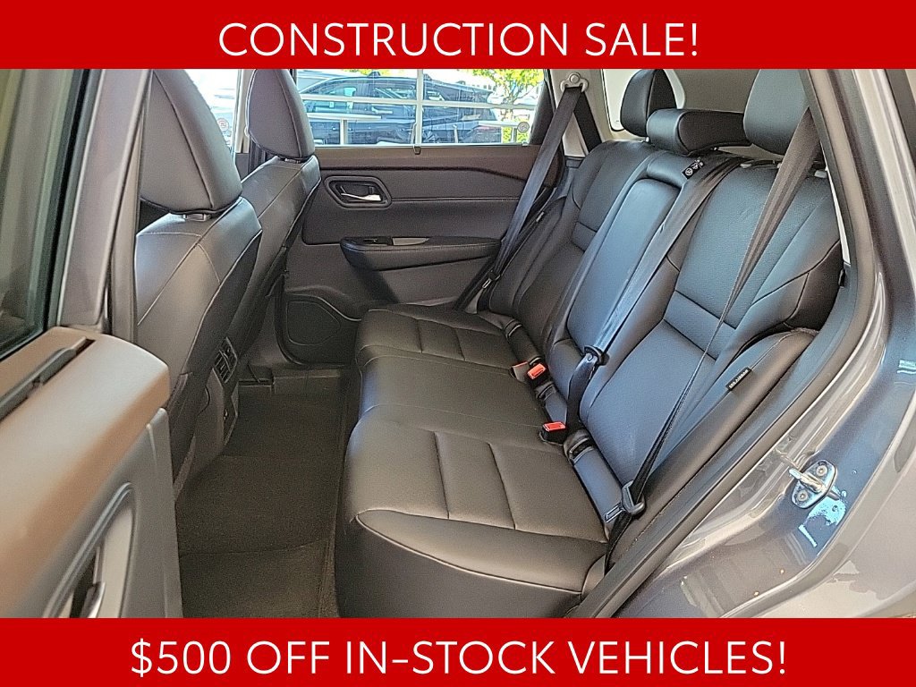 Used 2023 Nissan Rogue SV w/ SV Premium B Package AWD/4WD image 12