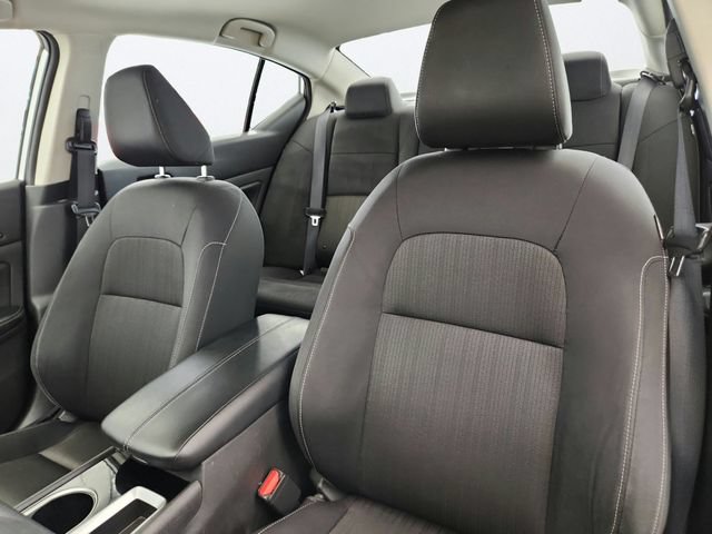Used 2024 Nissan Altima 2.5 SV FWD image 10