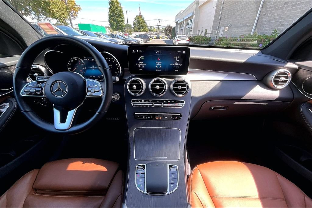 Certified 2022 Mercedes-Benz GLC 300 4MATIC image 15