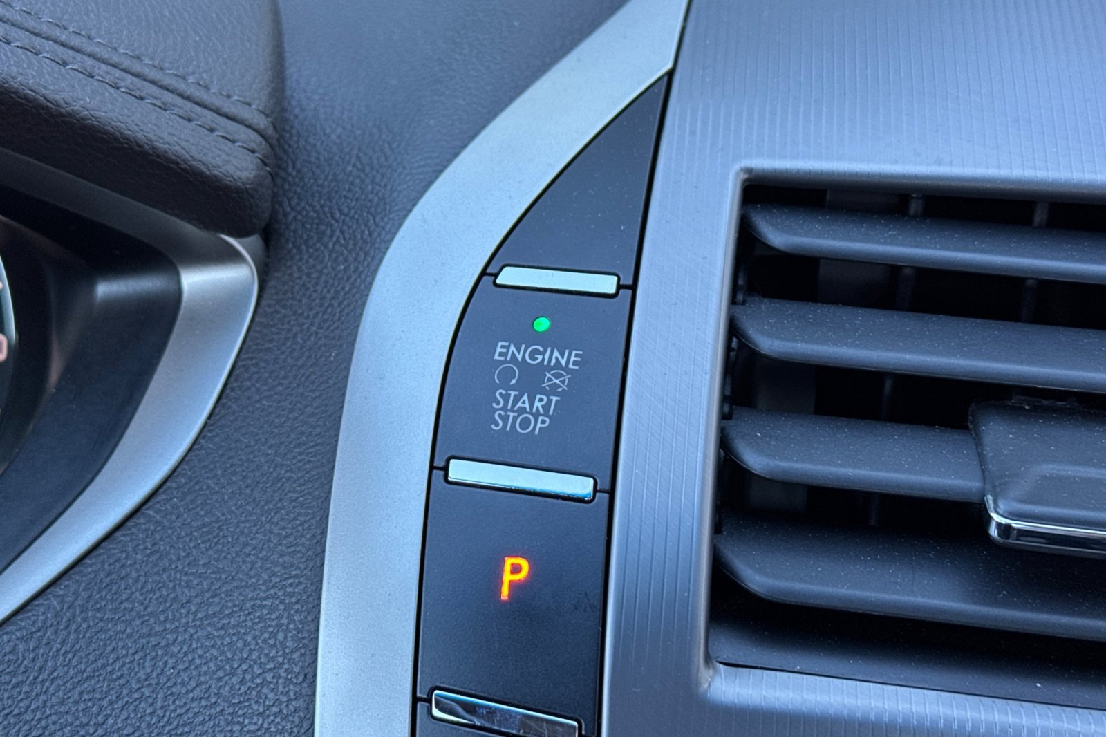 Used 2018 Lincoln MKZ Reserve w/ Luxury Package image 22