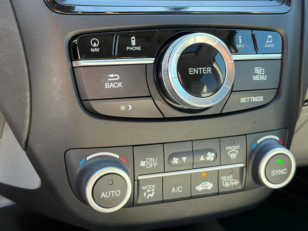 Used 2018 Acura RDX w/ Advance Package AWD/4WD image 14