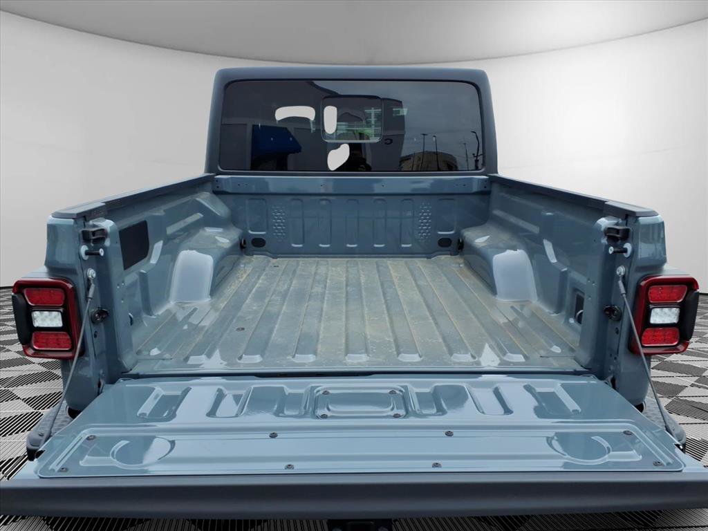 New 2026 Jeep Gladiator Mojave AWD/4WD image 8