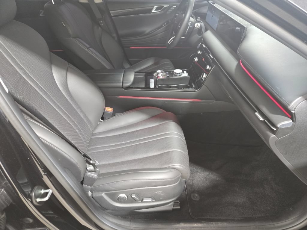 Used 2025 Genesis G80 2.5T AWD/4WD image 23