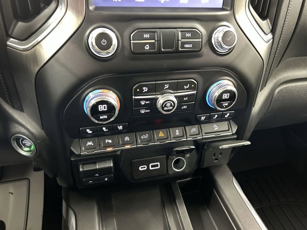 Certified 2020 GMC Sierra 1500 Denali w/ Technology Package AWD/4WD image 16