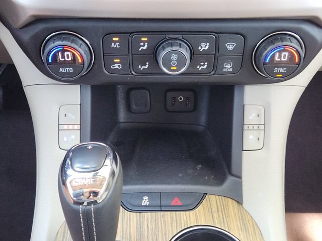 Used 2019 GMC Acadia Denali w/ Technology Package FWD image 19