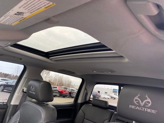 Certified 2016 Chevrolet Silverado 1500 LTZ Z71 w/ Realtree Edition image 15