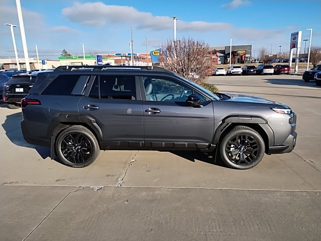 Used 2026 Subaru Outback Limited XT AWD/4WD image 4