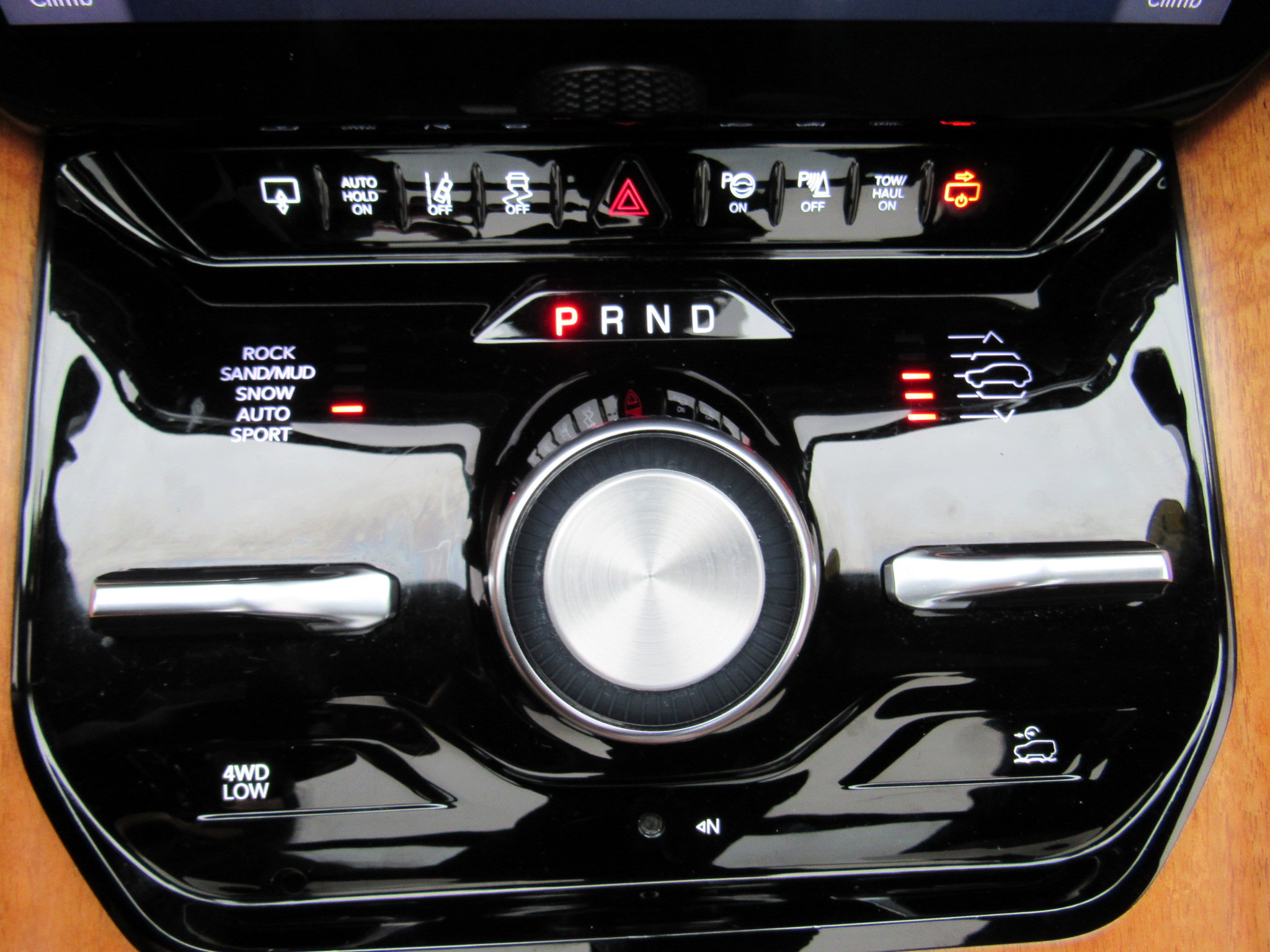 Used 2022 Jeep Grand Wagoneer Series II image 27