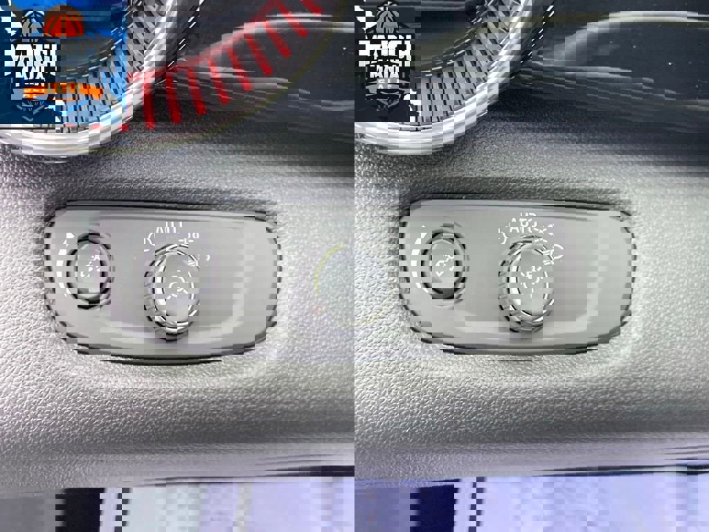 New 2026 Chevrolet Trax RS w/ Driver Confidence Package image 19