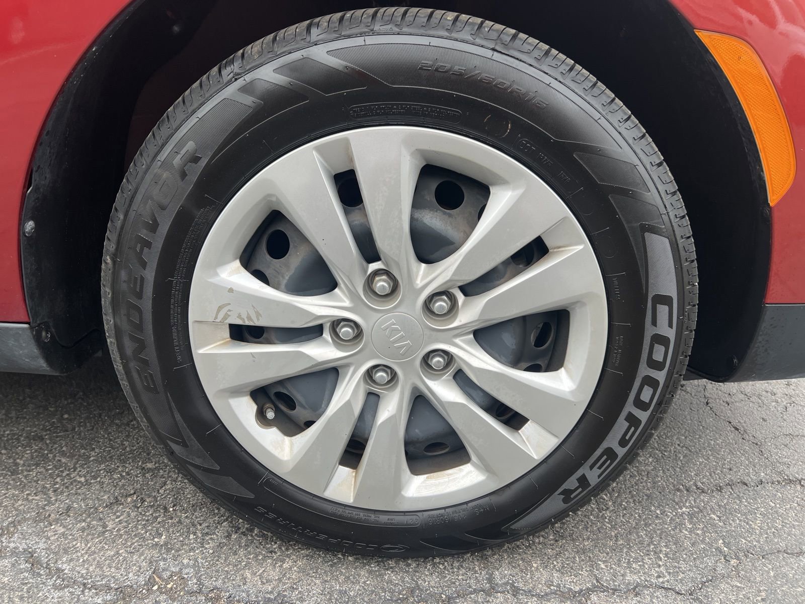 Used 2023 Kia Soul LX image 36