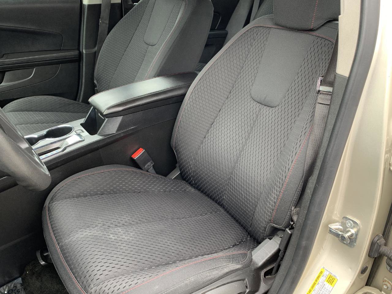Used 2015 Chevrolet Equinox LS FWD image 11