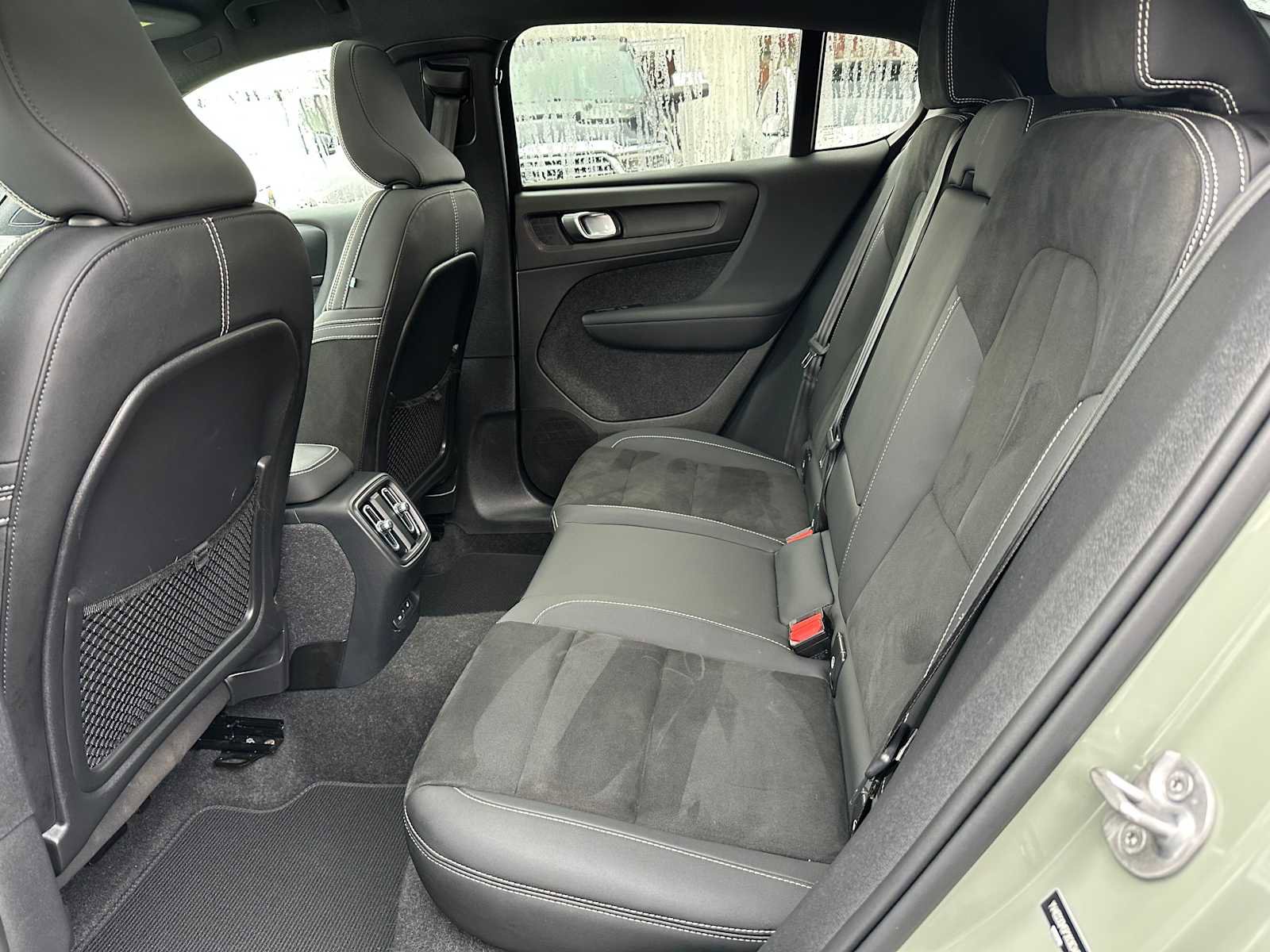 Certified 2023 Volvo C40 P8 Recharge Ultimate image 15