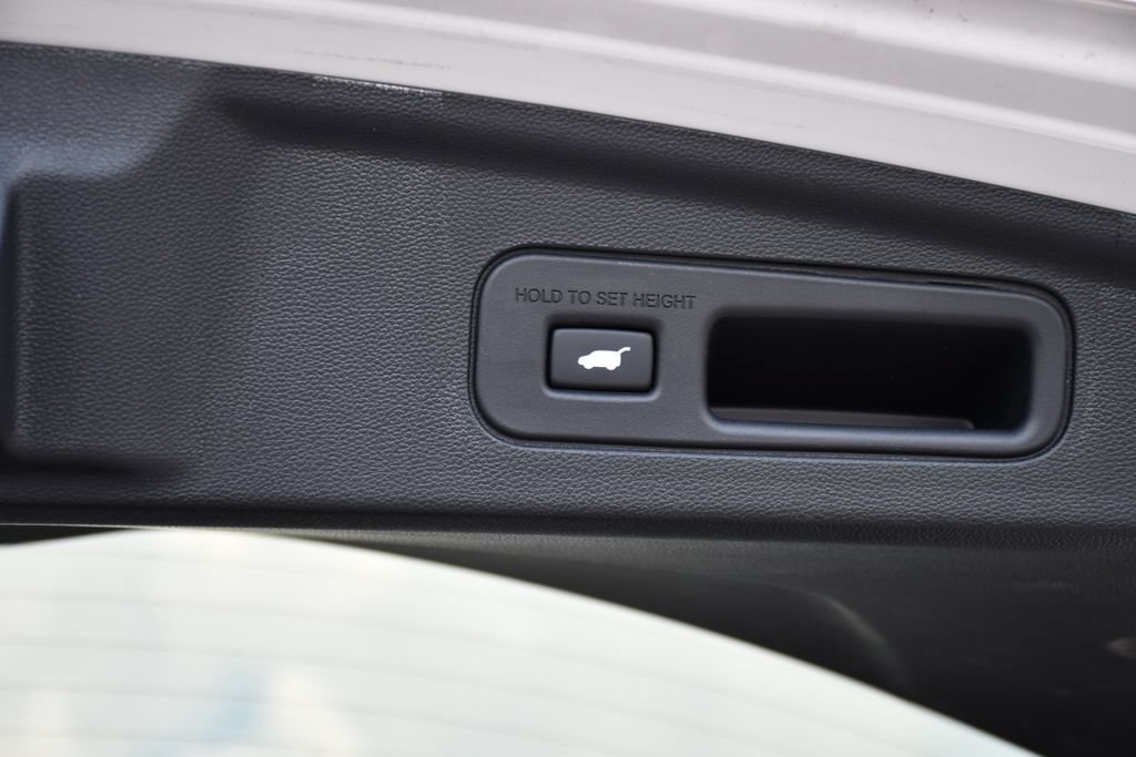 Certified 2026 Acura MDX FWD w/ Technology Package image 29
