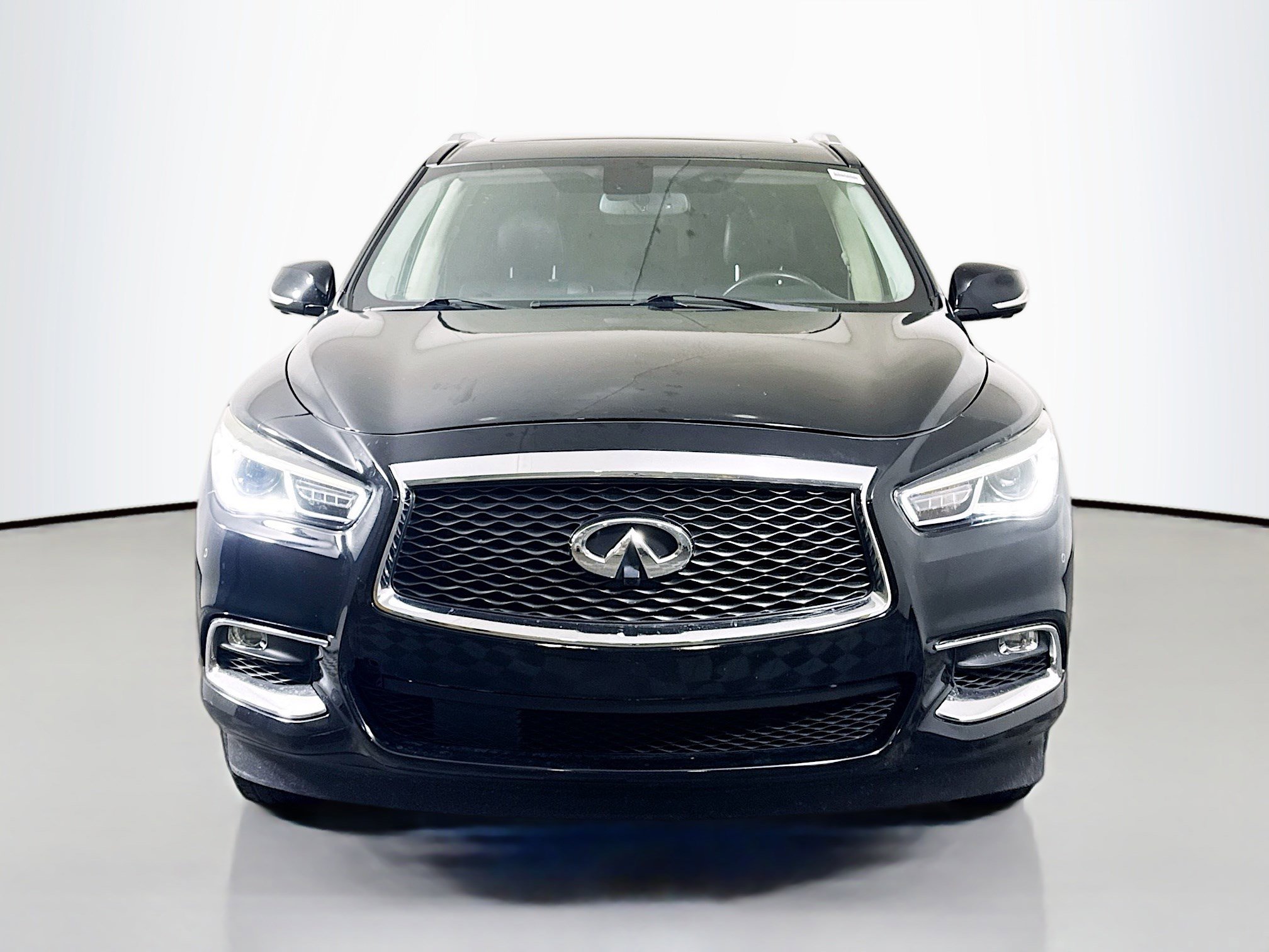 Used 2018 INFINITI QX60 FWD w/ Premium Plus Package image 2