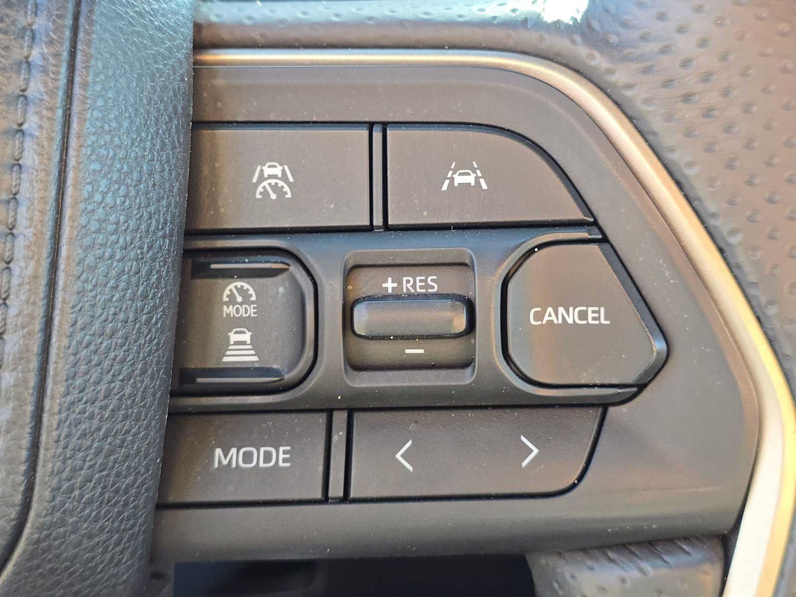 Certified 2026 Toyota 4Runner SR5 RWD image 29