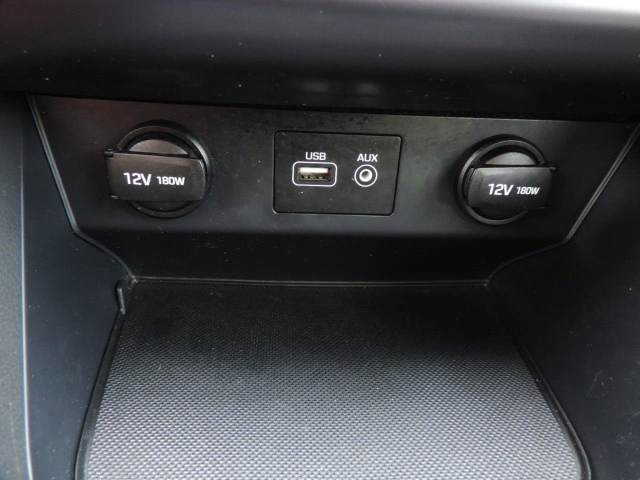 Used 2018 Hyundai Sonata Limited image 24