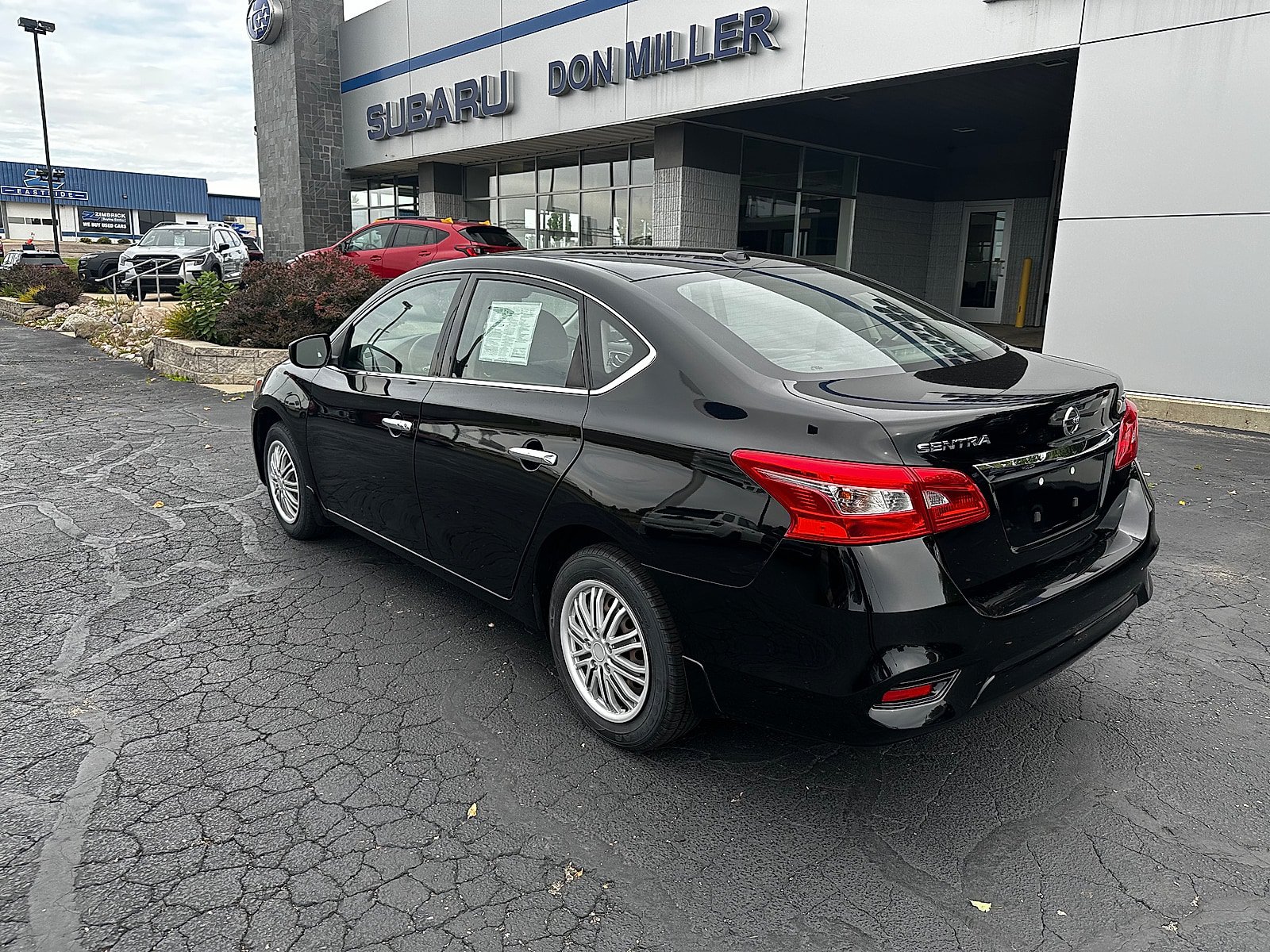 Used 2017 Nissan Sentra SV FWD image 5