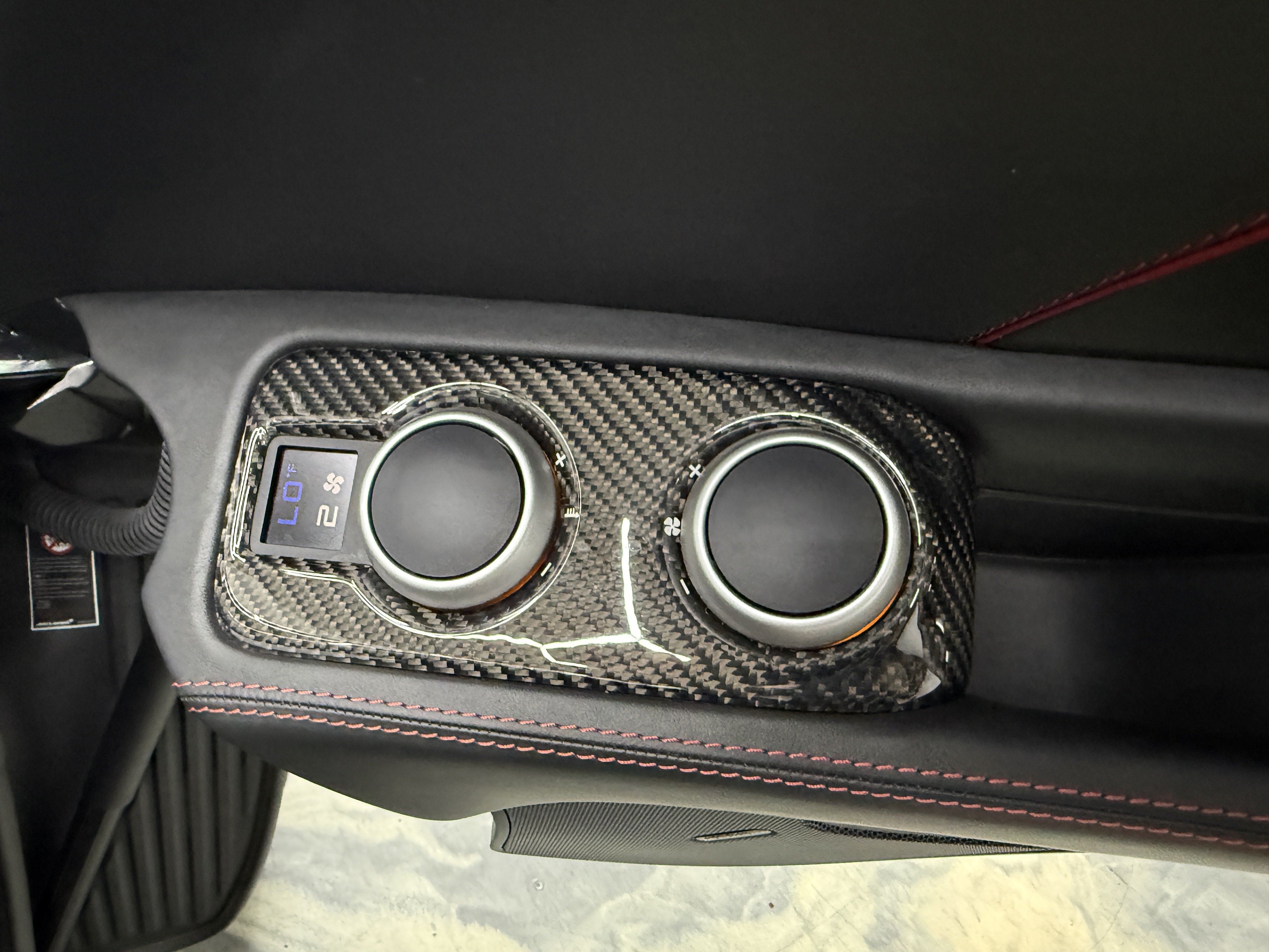 Used 2016 McLaren 650S Spider RWD image 33