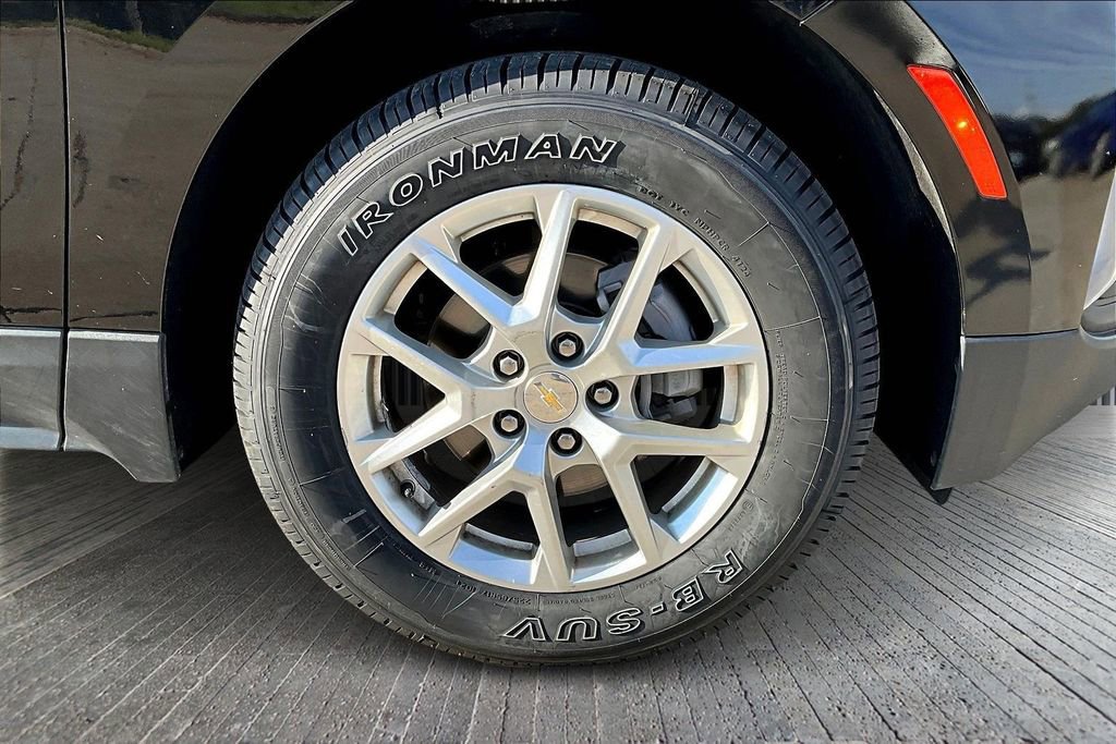 Used 2023 Chevrolet Equinox LT image 9