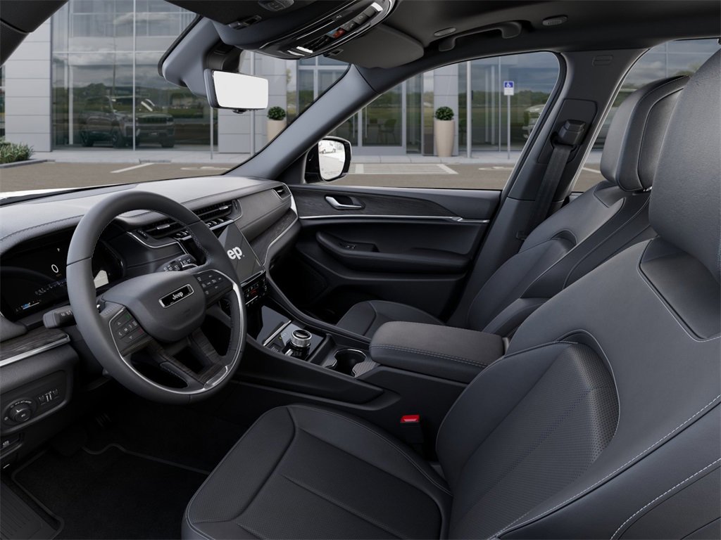 New 2025 Jeep Grand Cherokee L Limited w/ Luxury Tech Group II image 22