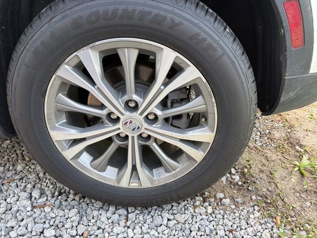 Used 2023 Buick Envision Preferred FWD image 10