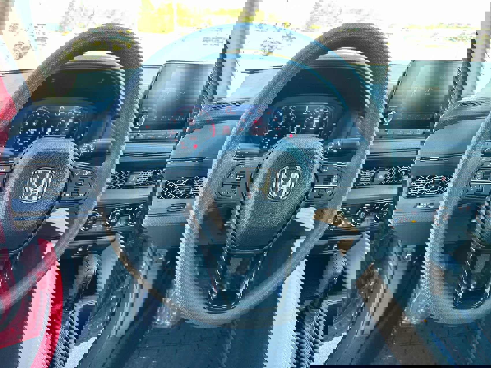 Used 2025 Honda Accord LX image 14