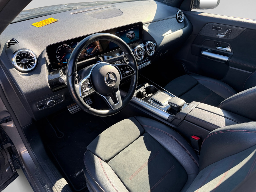 Used 2023 Mercedes-Benz GLA 250 4MATIC image 14