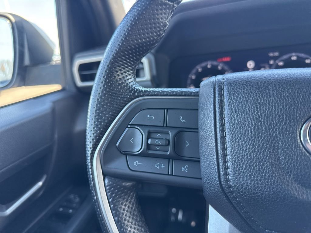 Used 2024 Toyota Tacoma TRD Off-Road AWD/4WD image 14