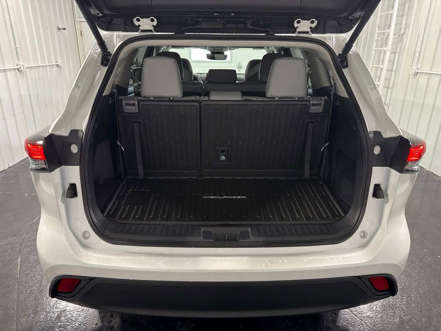 New 2026 Toyota Highlander XLE AWD/4WD image 39