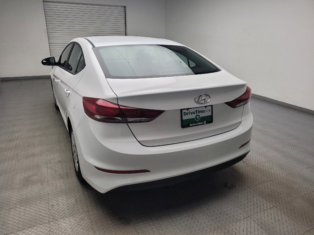 Used 2018 Hyundai Elantra SE FWD image 6