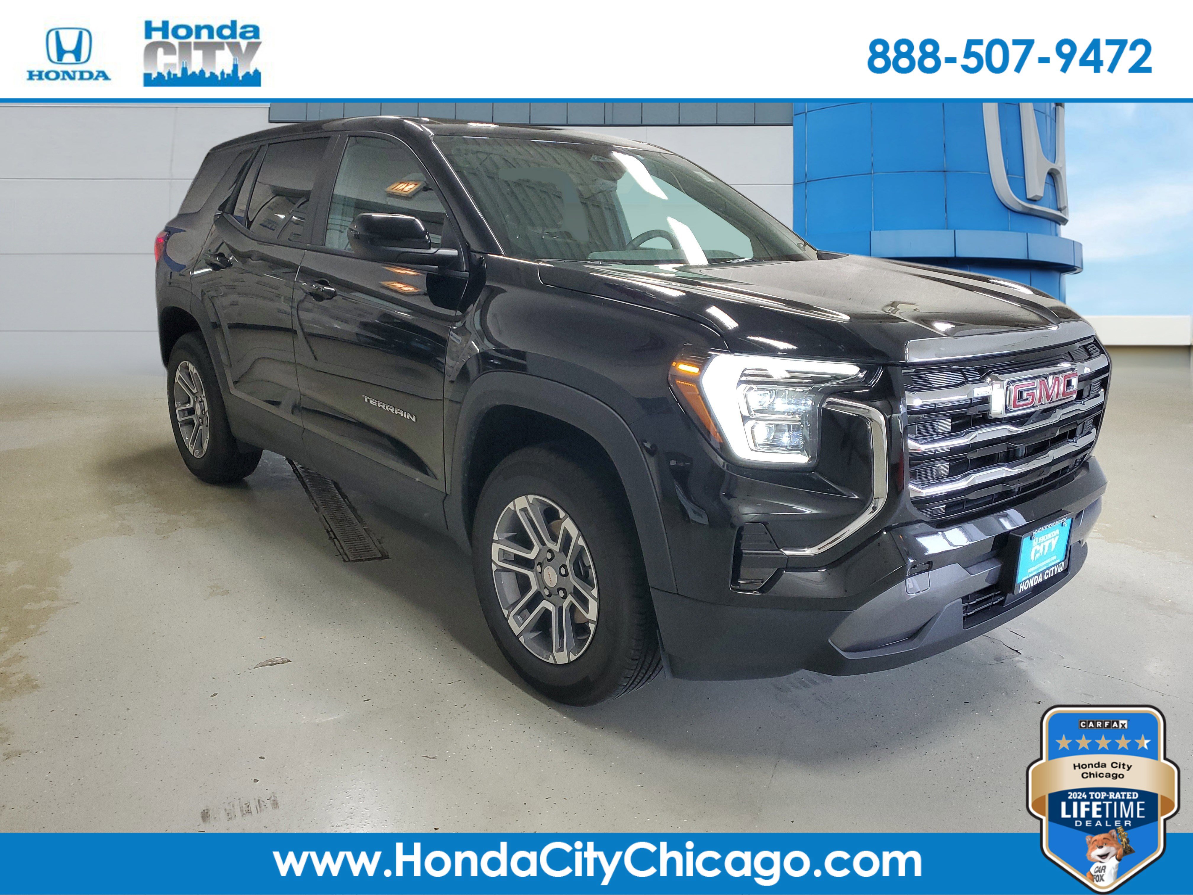 Used 2026 GMC Terrain Elevation AWD/4WD image 1