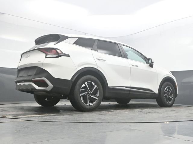 Used 2023 Kia Sportage LX AWD/4WD image 23