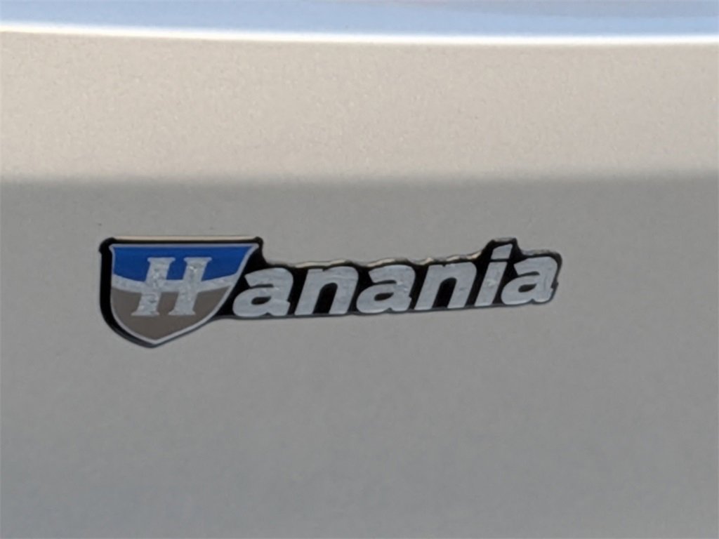 Used 2024 Jeep Grand Cherokee L Laredo w/ Luxury Tech Group I image 12