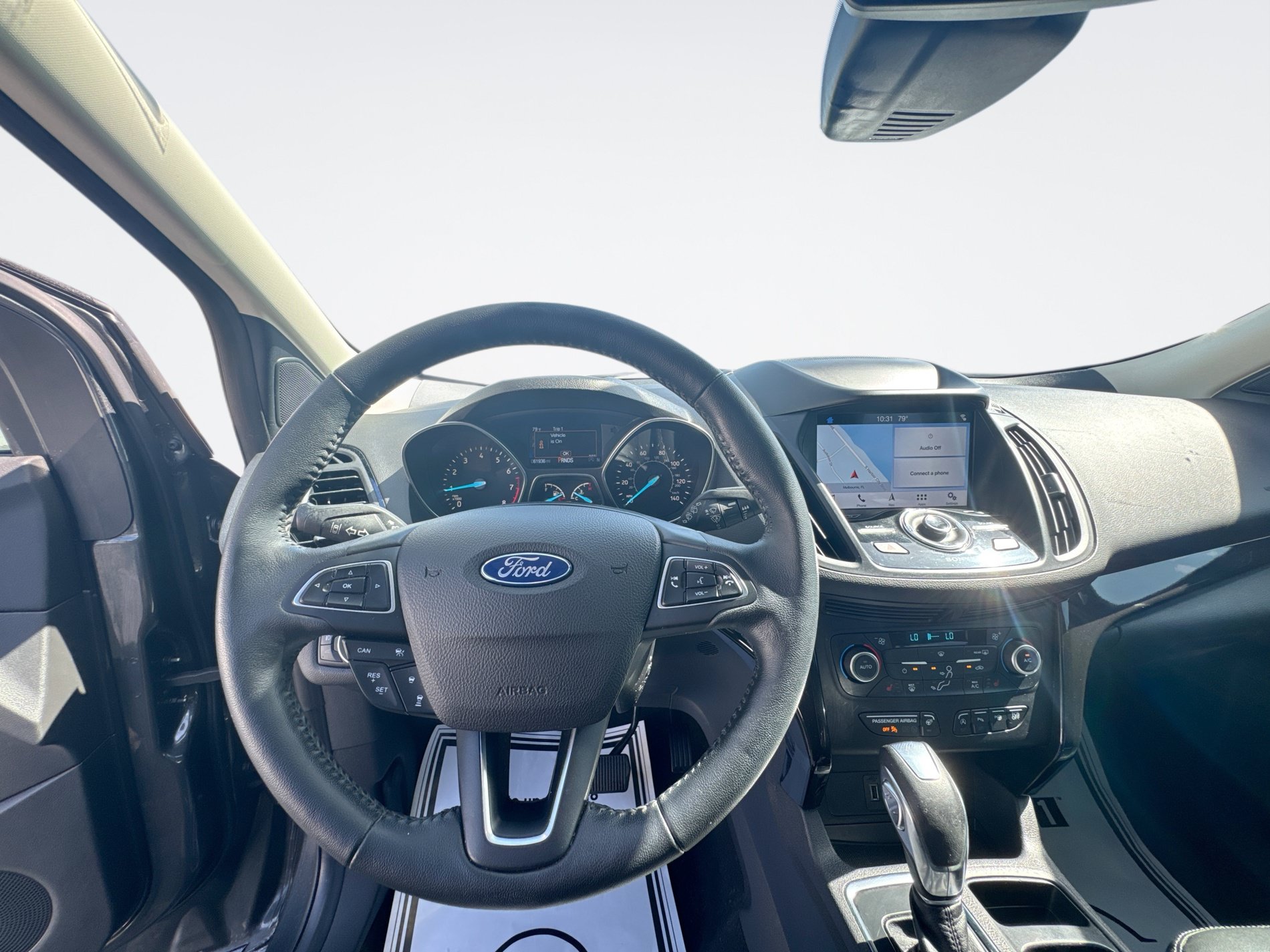 Used 2019 Ford Escape Titanium FWD image 16