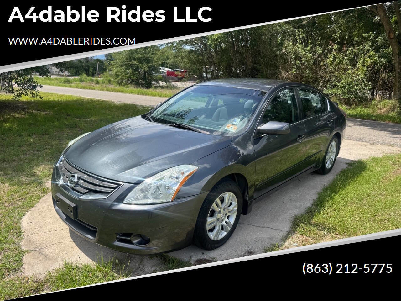 Used 2011 Nissan Altima 2.5 S w/ Special Edition Pkg FWD image 1