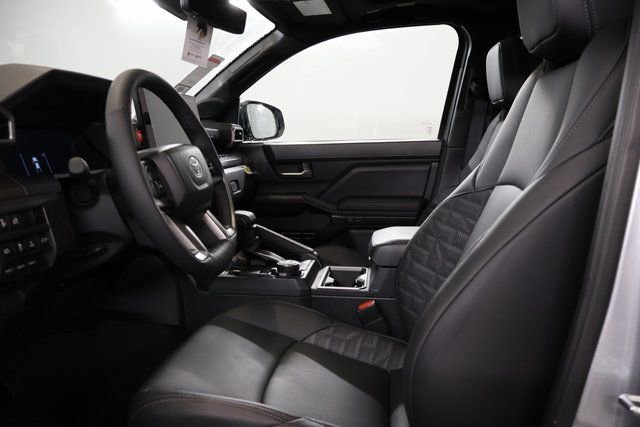 New 2025 Toyota Tacoma TRD Off-Road image 11