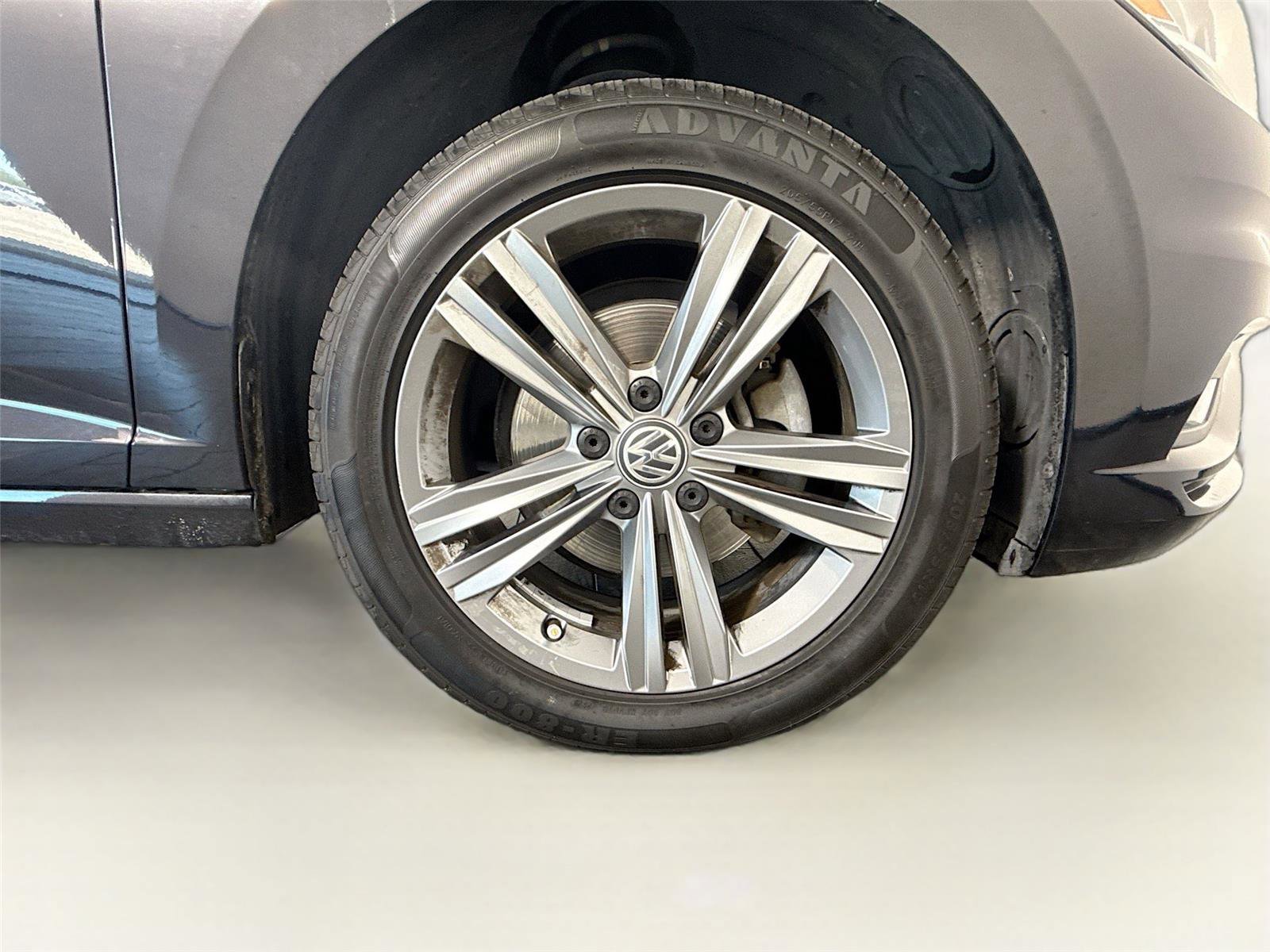 Used 2019 Volkswagen Jetta R-Line image 17