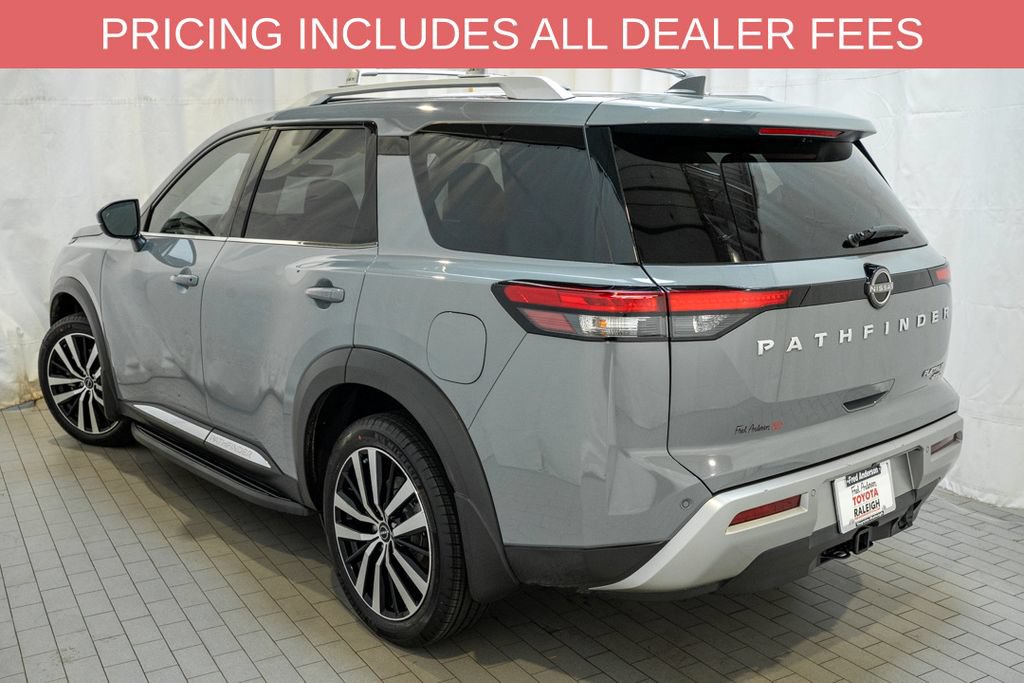 Used 2023 Nissan Pathfinder Platinum w/ Lighting Package (N93) AWD/4WD image 3