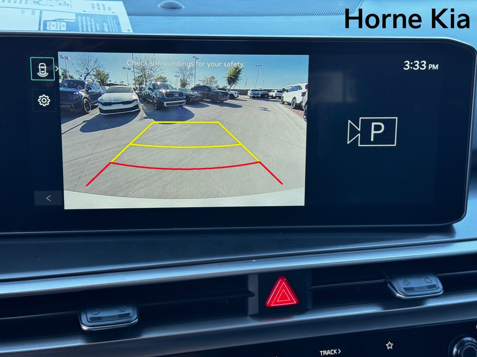 New 2026 Kia Sorento LX image 15