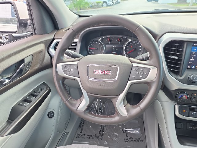 Certified 2023 GMC Acadia SLT FWD image 16