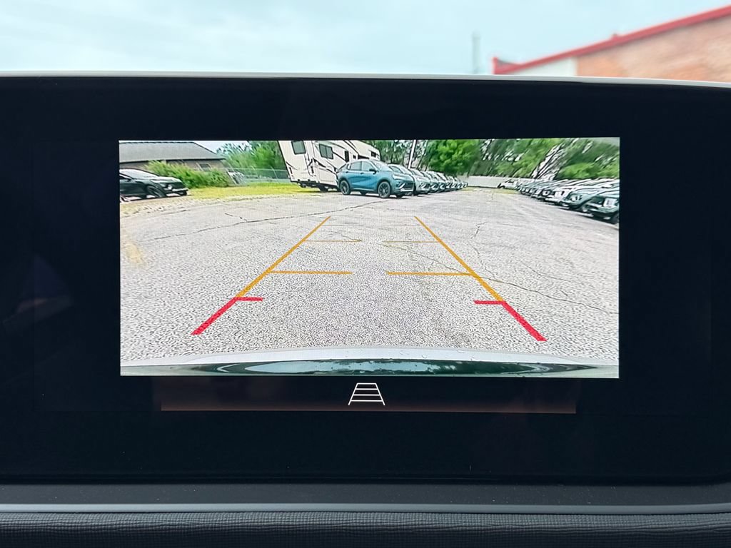 New 2026 Buick Envista Sport Touring w/ Convenience II Package FWD image 32